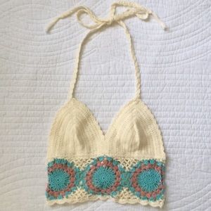 En Creme Crochet Crop Halter Top Small